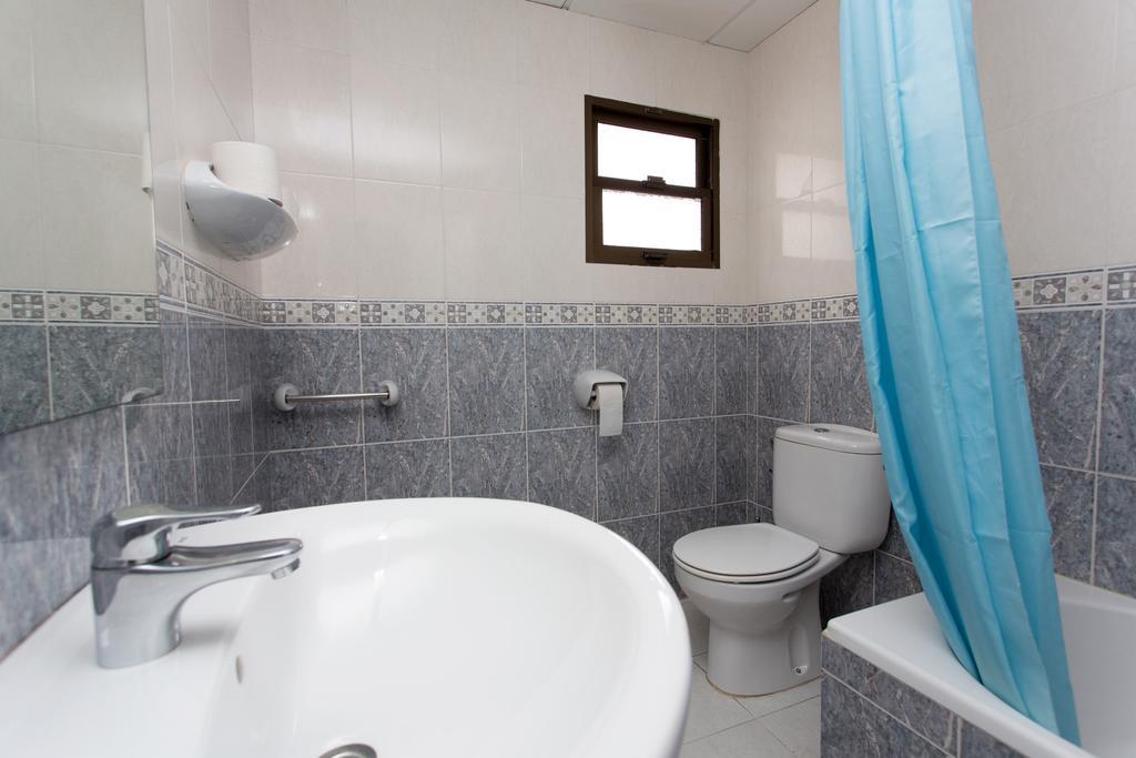 Apartamentos Pou Des Pujols Exteriör bild